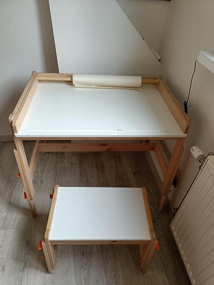 FLISAT Kinderbureau IKEA, Kinderen en Baby's, Kinderkamer | Tafels en Stoelen, Gebruikt, Tafel(s) en Stoel(en), Ophalen