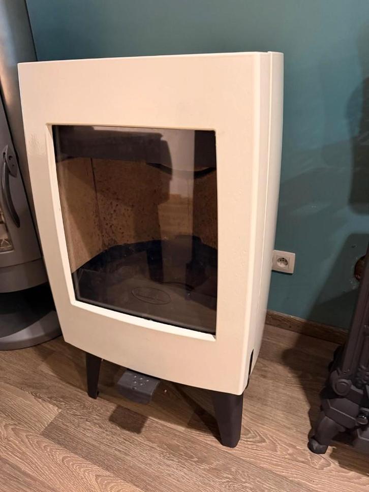 demo model dovre sense 300 witte emaille, Maison & Meubles, Poêles, Comme neuf, Autoportant, Poêle à bois, Bois, Enlèvement