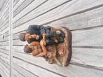 Figurine couple sur un banc, Enlèvement ou Envoi, Comme neuf