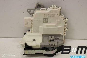 Portierslot LA (bestuurderskant) Audi Q3 FL beschikbaar voor biedingen
