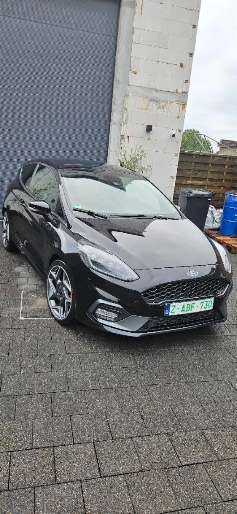 Ford Fiesta ST, Auto's, Ford, Particulier, Fiësta, ABS, Achteruitrijcamera, Adaptieve lichten, Airbags, Airconditioning, Alarm