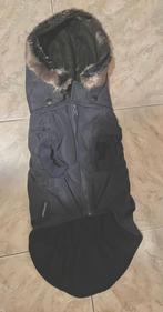 Nieuwe hondenwinterjas merk 51 degrees north maat 42., Ophalen, Nieuw