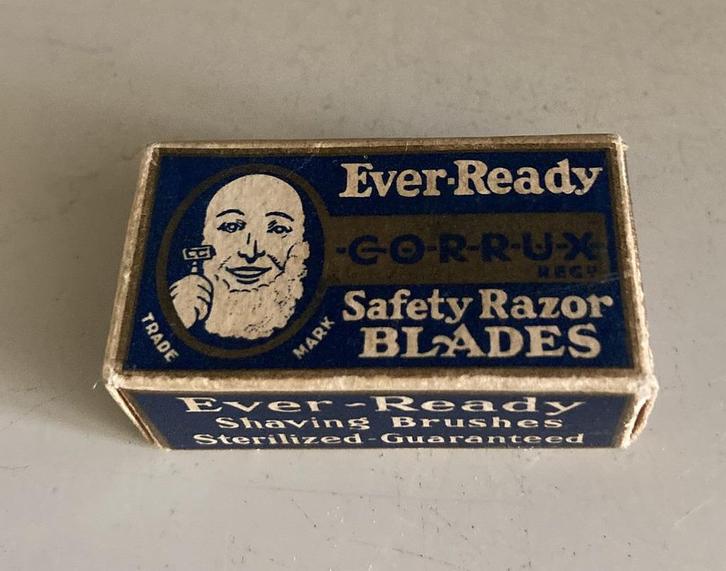 Vintage oud doosje Corrux Ever Ready Safety Razor Blades, Antiek en Kunst, Curiosa en Brocante, Ophalen of Verzenden