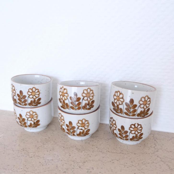 Lot de 6 bols à thé vintage en céramique, Maison & Meubles, Pièces pour table, Comme neuf, Enlèvement