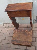 Prie Dieu, Enlèvement