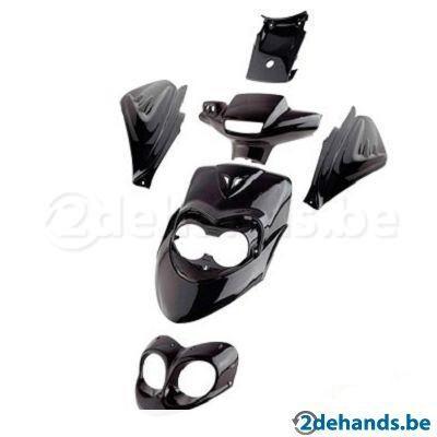 Set de casquettes MBK Booster N G 2, prix 95 euros, Vélos & Vélomoteurs, Pièces de cyclomoteur | Scooters, Neuf, Capot, Enlèvement