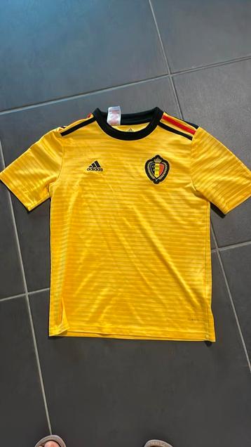 T-Shirt adidas maat 11/12 jaar beschikbaar voor biedingen