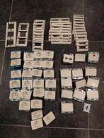 Niko schakelaars, stopcontacten, afdekplaatjes, Ophalen