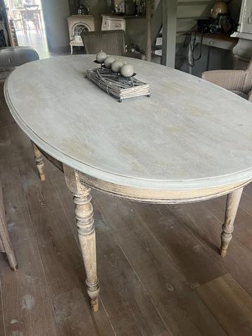 Ovale tafel eik beschikbaar voor biedingen