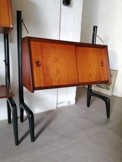 Webe Louis van Teeffelen klein wandmeubel, retro jaren kast, Antiek en Kunst, Kunst | Designobjecten, Ophalen