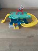 Garage / circuit de voitures – très bon état, Enfants & Bébés, Jouets | Circuits, Autres marques, Enlèvement ou Envoi, Comme neuf