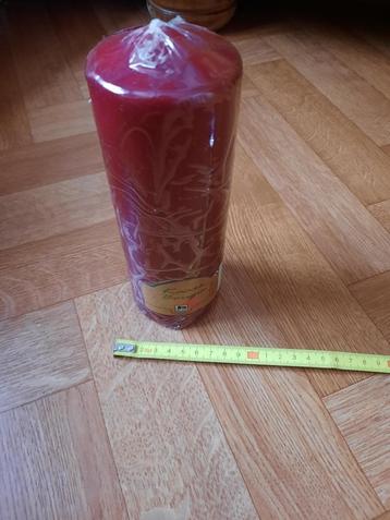 nieuwe grote bordeaux cylinder kaars 20 cm beschikbaar voor biedingen