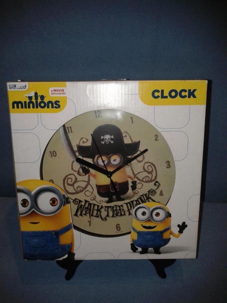 piratenklok Minions "Walk the Plank "        Nieuw !, Huis en Inrichting, Woonaccessoires | Klokken, Nieuw, Overige typen, Analoog