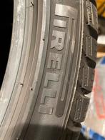 Pirelli winterbanden, Auto-onderdelen, Banden en Velgen, Ophalen, Winterbanden