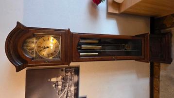 Staan klok Interclock Westminster in prima staat beschikbaar voor biedingen