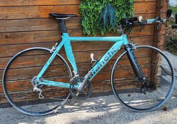 Bianchi triatlonfiets maat 52 met originele Bianchi wielen, Autres marques, 10 à 15 vitesses, 49 à 53 cm, Aluminium