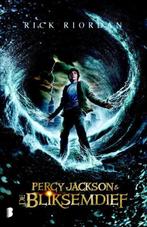 Te Koop Boek PERCY JACKSON & DE BLIKSEMDIEF Rick Riordan, Boeken, Ophalen of Verzenden, Gelezen, Rick Riordan