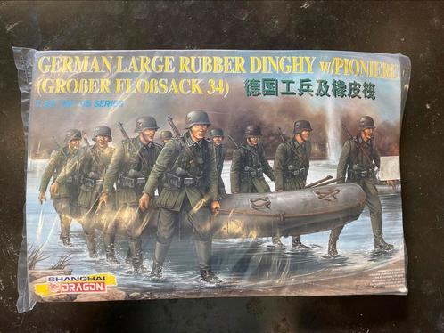 German Large Rubber Dinghy w/ pioniere - Dragon 1/35, Hobby en Vrije tijd, Modelbouw | Figuren en Diorama's, 1:35 tot 1:50, Ophalen of Verzenden