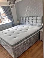 Luxe fluwelen bed – elegant design met premium comfort, Envoi, Neuf, Noir