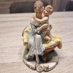 Beeldje porselein moeder met kind, Antiek en Kunst, Ophalen