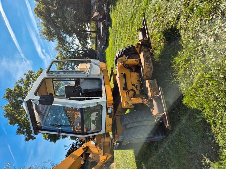 Bandenkraan Liebherr 308., Zakelijke goederen, Machines en Bouw | Onderdelen, Ophalen