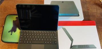 Kit tablette one plus Pad +chargeur + housse et clavier beschikbaar voor biedingen
