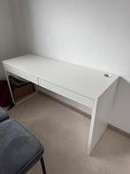 Micke bureau met bureau stoel, Huis en Inrichting, Bureaus, Ophalen, In hoogte verstelbaar, Zo goed als nieuw, Bureau