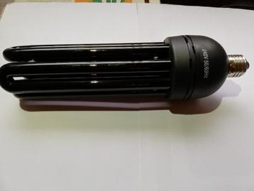 . UV.  Spaarlamp gewone. Fitting. 120 watt new verpakking.! beschikbaar voor biedingen