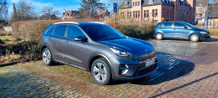 Kia E-Niro 64 kwh 2020, Autos, Kia, Particulier, Niro, Toit ouvrant, Volant chauffant, Enlèvement