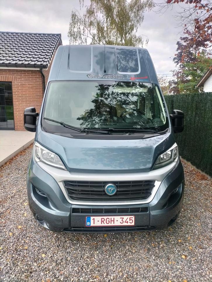 Van camping car font Vendome 4 personnes, Caravans en Kamperen, Mobilhomes, Particulier, tot en met 4, Buscamper of Camperbus