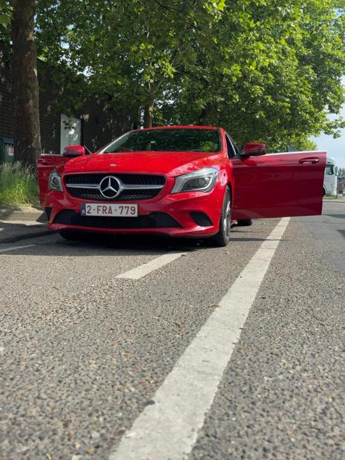 2015 Mercedes CLA 200 AMG | 133.500 km | Rood, Auto's, Mercedes-Benz, Particulier, CLA, ABS, Achteruitrijcamera, Adaptieve lichten