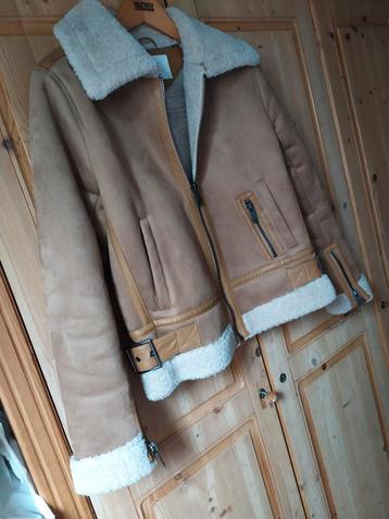 Winterjas daim Y A in cognackleur 38 beschikbaar voor biedingen