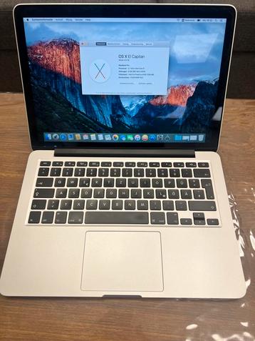 Macbook pro 13 retina 2015 intel i5 120gb 8gb ram beschikbaar voor biedingen