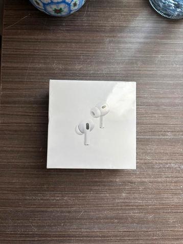 AirPods pro 2 UCB-C nieuw beschikbaar voor biedingen