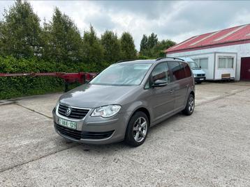 Volkswagen Touran 1.9Tdi Automaat beschikbaar voor biedingen