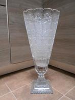 Magnifique grand vase sur pied - Cristal de Bohême, Enlèvement