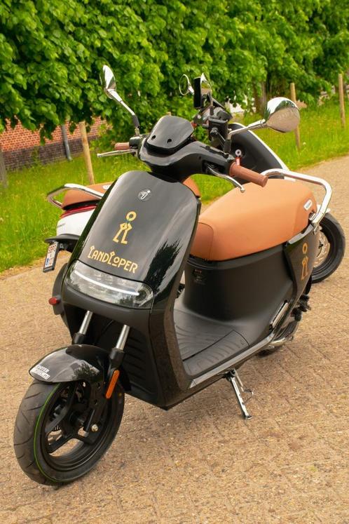 Elektrische Scooter SEGWAY 125S WIT of ZWART, Fietsen en Brommers, Scooters | Overige merken, Zo goed als nieuw, Klasse B (45 km/u)