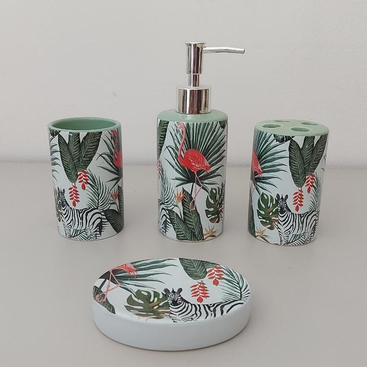 Toilet set - Jungle safari motief, Huis en Inrichting, Badkamer | Badtextiel en Accessoires, Nieuw, Overige typen, Overige kleuren