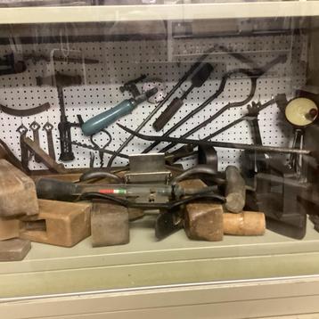 Vintage oud hand gereedschap, nog in goede staat. beschikbaar voor biedingen