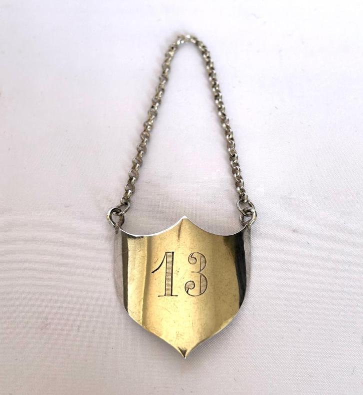 Christofle verzilverd karaf - decanter label, Antiek en Kunst, Antiek | Zilver en Goud, Ophalen of Verzenden