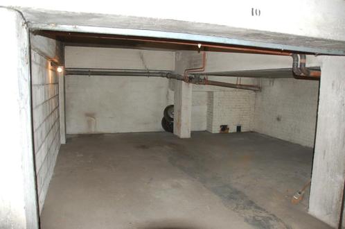 Garageverkoop met gesloten en beveiligde box, Immo, Garages en Parkeerplaatsen, Luik (stad)