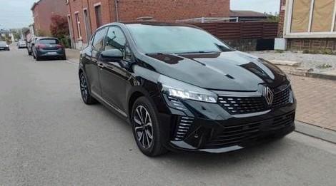 Renault techno e-tech volledig hybride 145 pk, Auto's, Renault, Particulier, Isofix, Parkeercamera, 5 deurs, Automaat, Ophalen