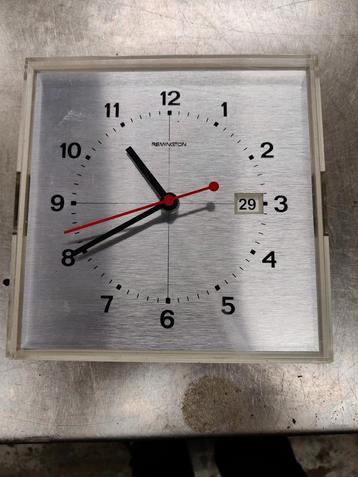 Prachtige retro keuken klok merk Remington - design beschikbaar voor biedingen