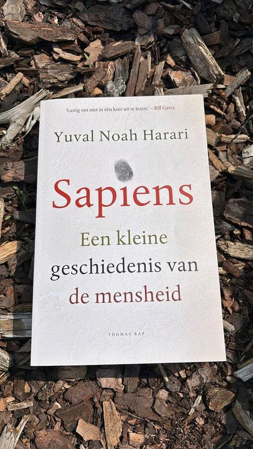 Yuval Noah Harari - Sapiens -Kleine geschiedenis vd mensheid, Boeken, Overige Boeken, Zo goed als nieuw, Ophalen of Verzenden