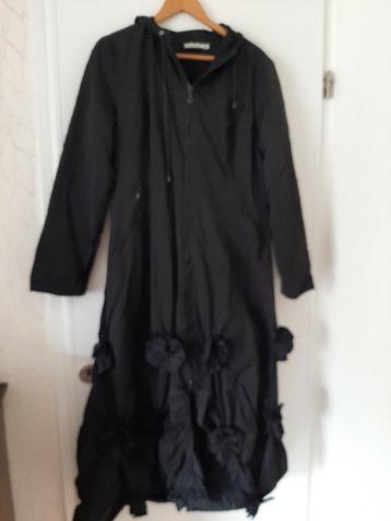 Lange zwarte winterjas met capuchon Franstyle T3 maat 40-42 beschikbaar voor biedingen