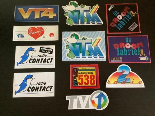 VINTAGE STICKERS ONDERWERP RADIO&TV, Verzamelen, Stickers, Zo goed als nieuw, Overige typen, Ophalen