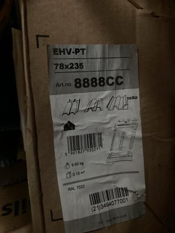 Fakro dakraam gootstuk EHV-PT 78x235 beschikbaar voor biedingen