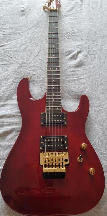 Guitare harley benton S620 TR + câble, Musique & Instruments, Instruments à corde | Guitares | Électriques, Enlèvement, Comme neuf