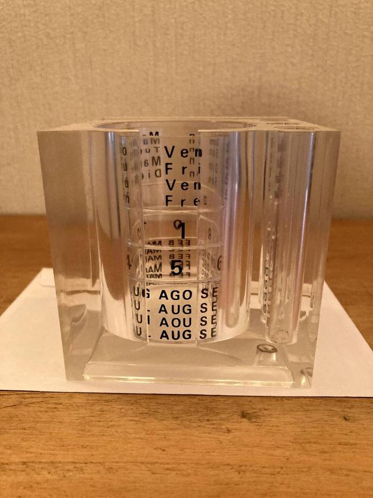 GUZZINI eeuwigdurende kalender / organiser uit de jaren 70, Diversen, Kalenders, Zo goed als nieuw, Jaarkalender, Ophalen of Verzenden