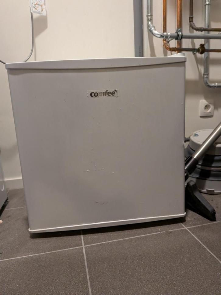 Mini-vriezer, Elektronische apparatuur, Vriezers en Diepvrieskisten, Gebruikt, Vrijstaand, Vrieskast, Minder dan 85 cm, Energieklasse A of zuiniger